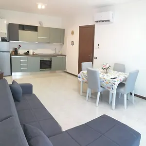 https://rosolina-apartment.hotelinveneto.com